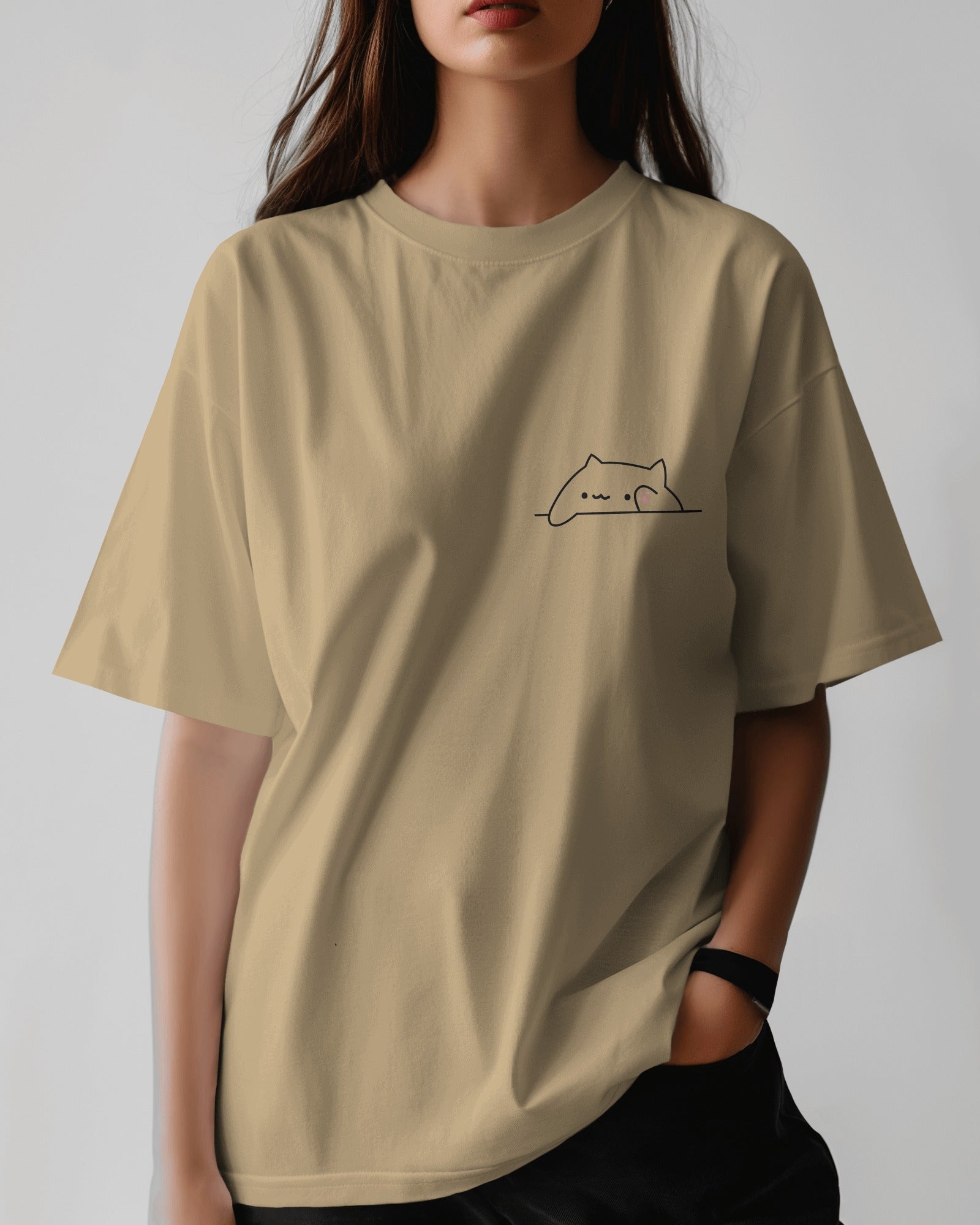 Peekaboo Cat Minimal Tee