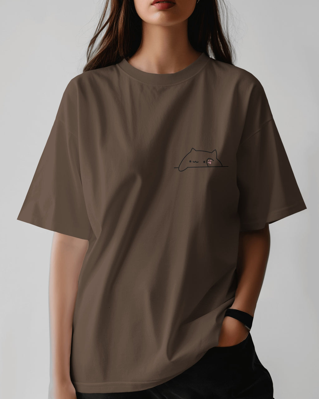 Peekaboo Cat Minimal Tee