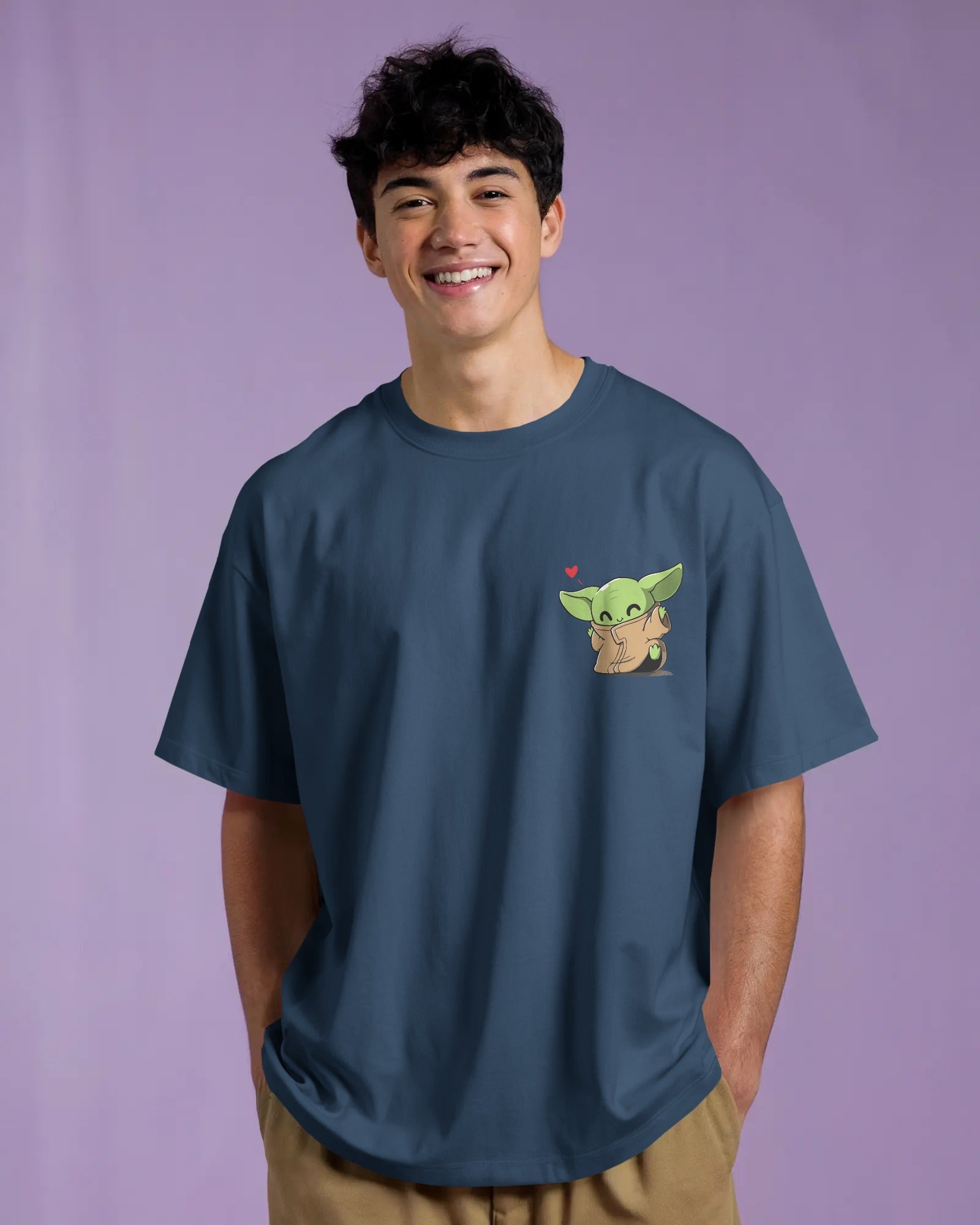 Pocket Yoda Oversized T-Shirt